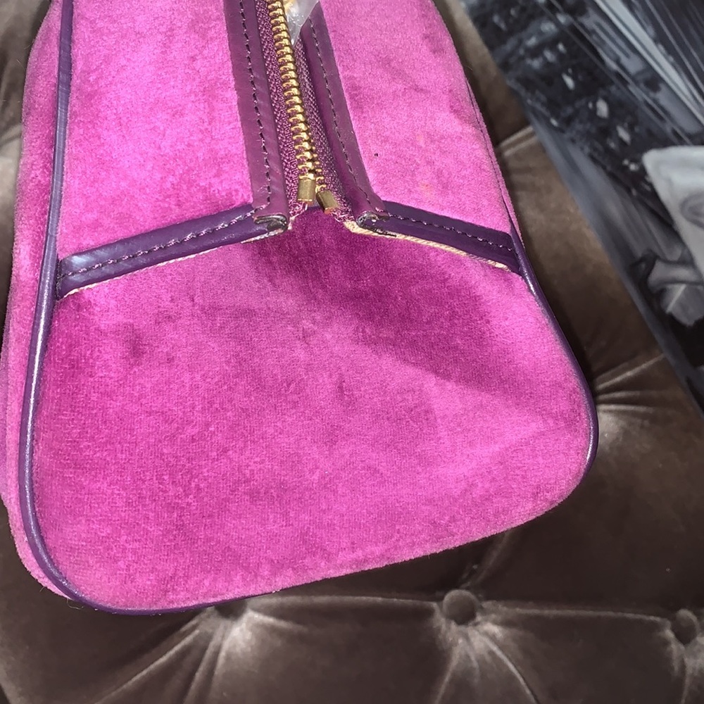 THIS!…Rare bowler bag in new condition 🥳🥳❌ - Picture 5 of 14